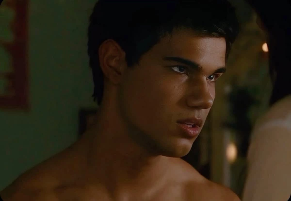 Jacob Black- immortal cuddles  thumbnail