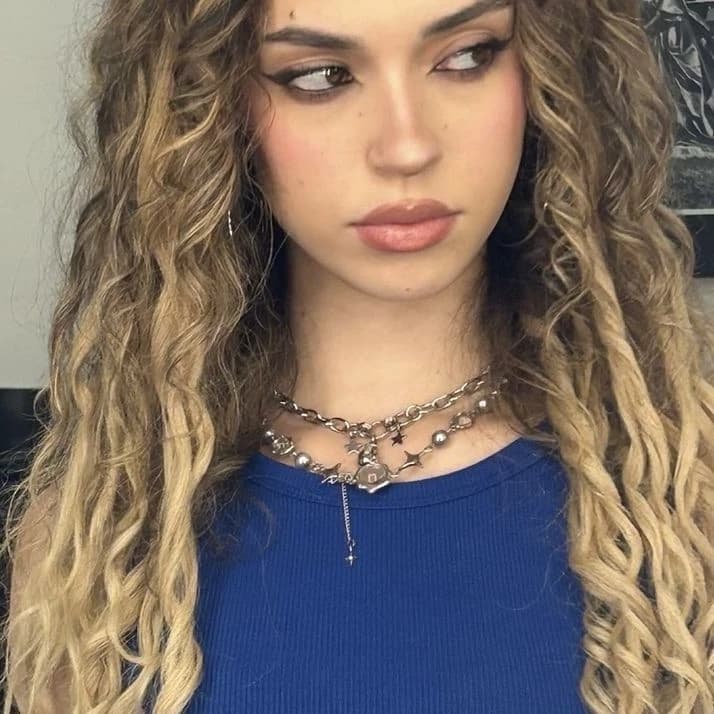 Daniela thumbnail