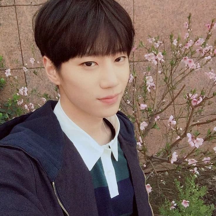 Lee Junyoung thumbnail