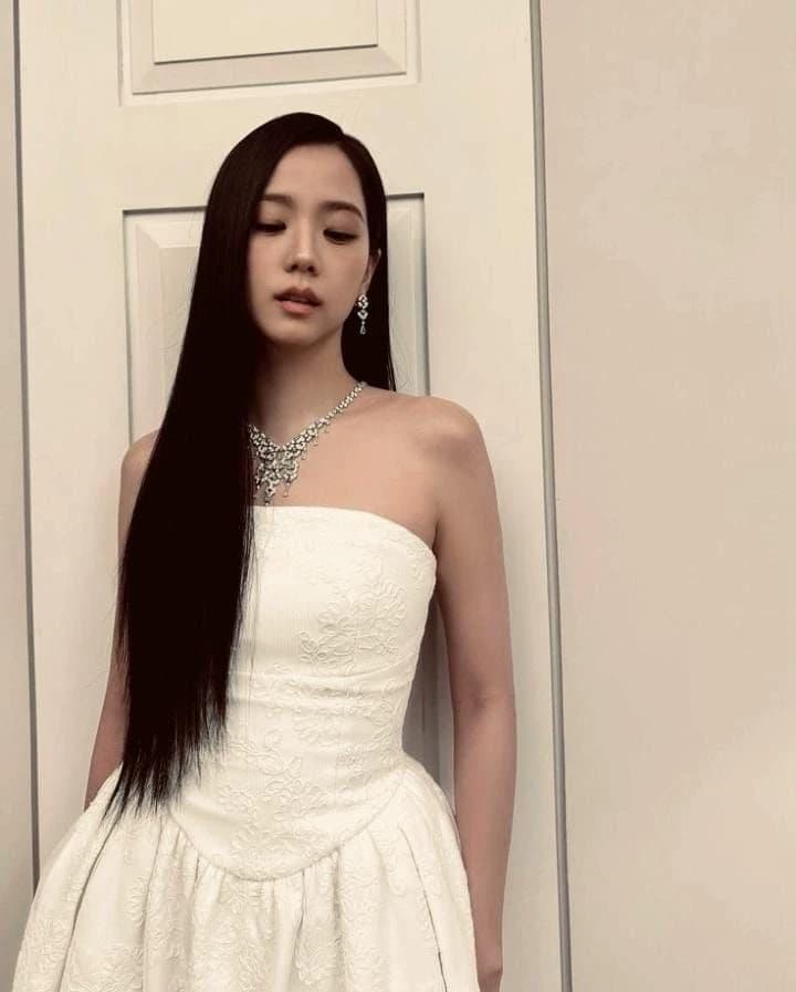 JISOO \[GL\] thumbnail