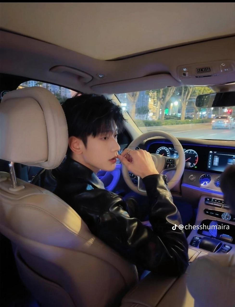 Lu Dandong thumbnail