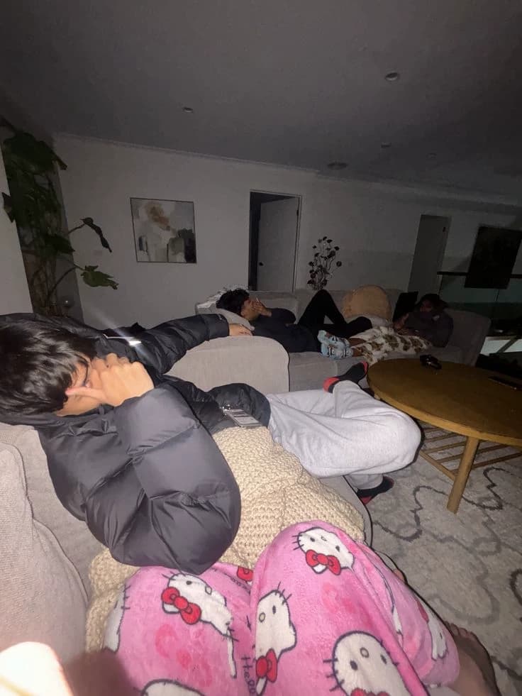 Living with your friends thumbnail