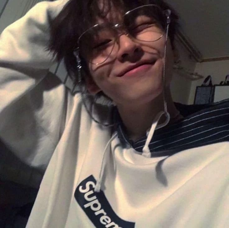 Jeongin thumbnail