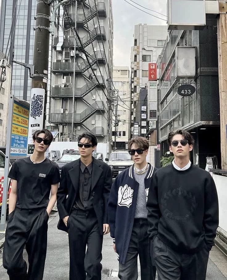 Four protective friends  thumbnail
