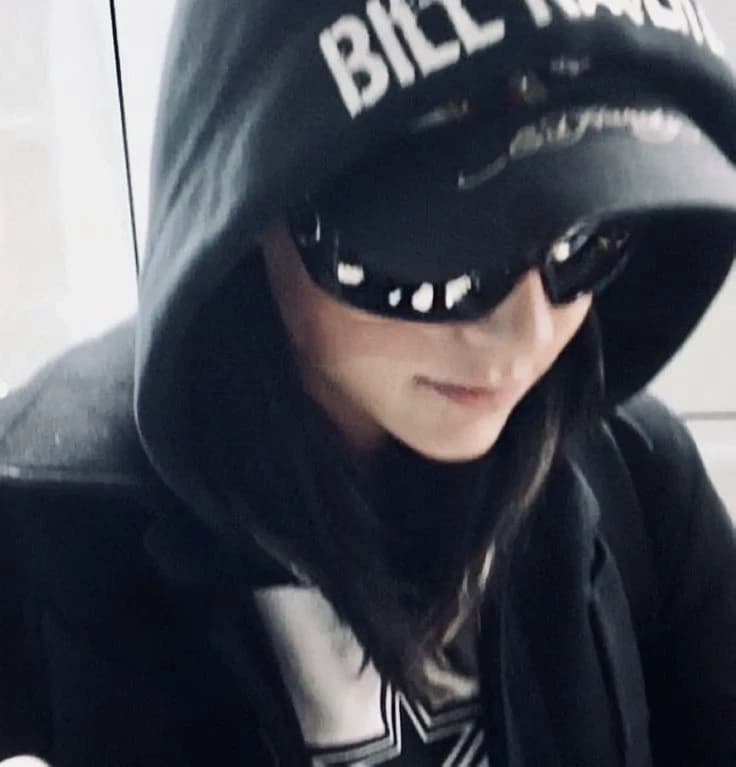 Bill Kaulitz thumbnail