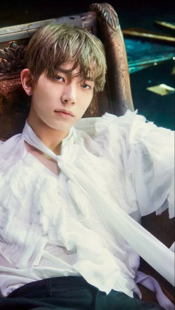 Lee heeseung thumbnail