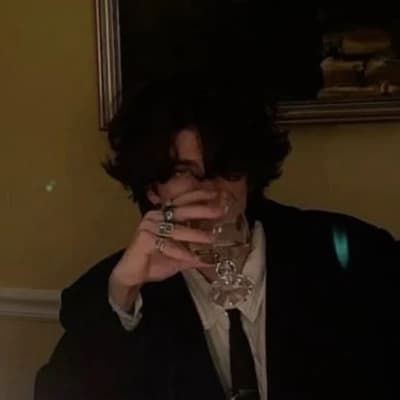 Julian Thorne thumbnail