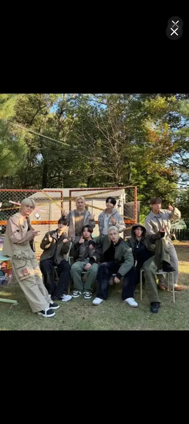Stray Kids thumbnail