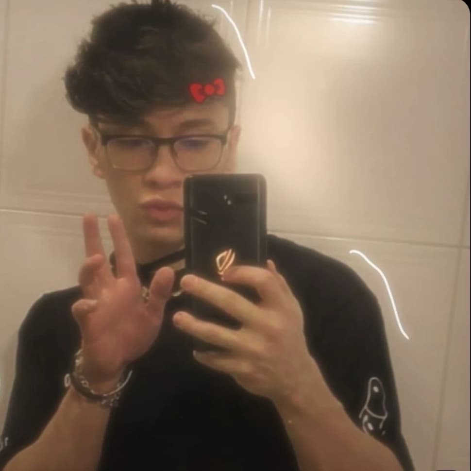 Henrique Simão/apelapato thumbnail
