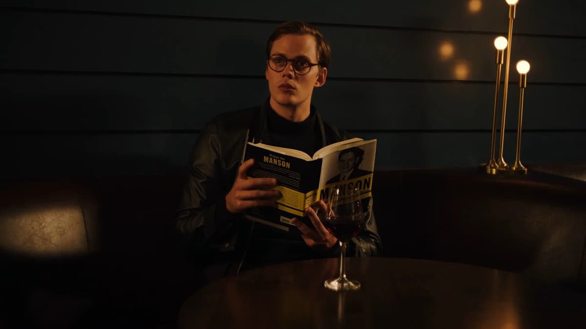 Bill Skarsgard (reading teacher) thumbnail