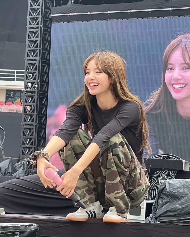 Lalisa 💢 thumbnail