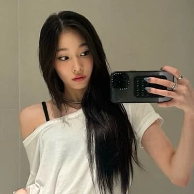 Annie Moon thumbnail