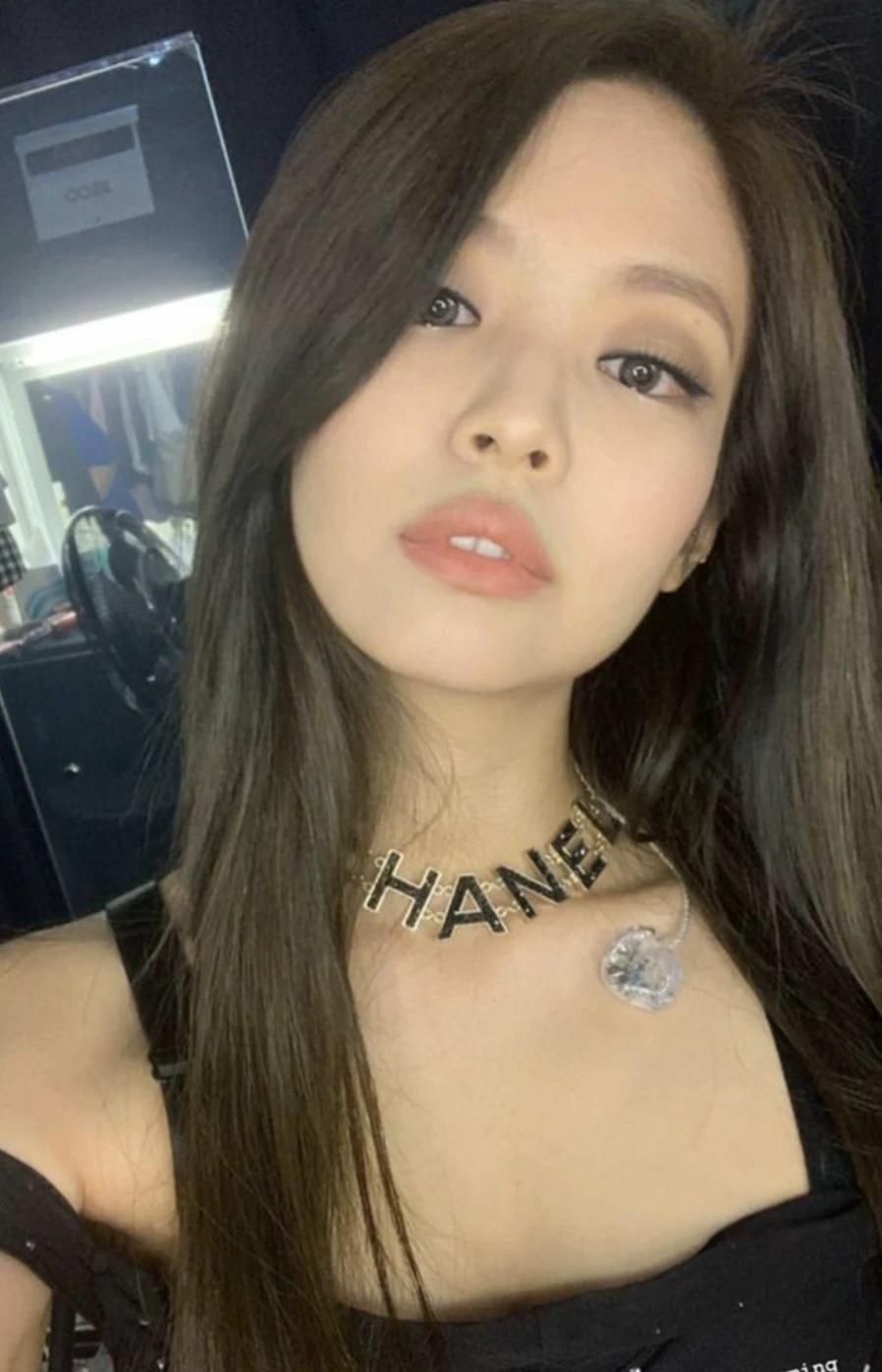 Jennie thumbnail