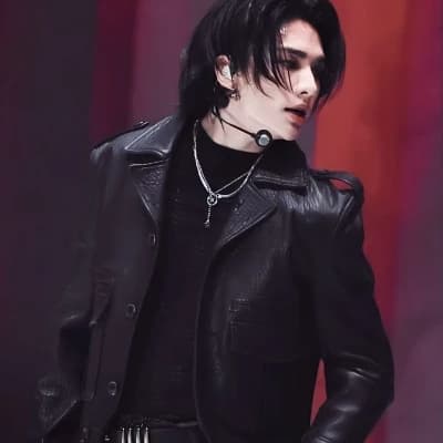 Hwang Hyunjin thumbnail