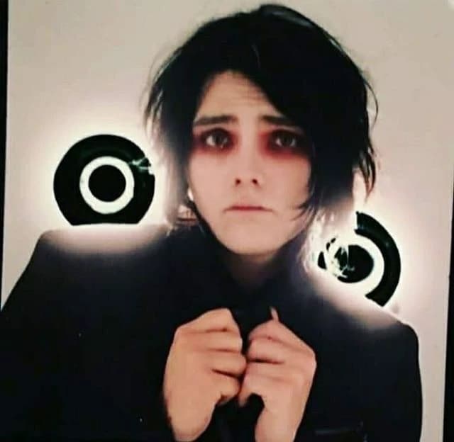 Gerard way thumbnail