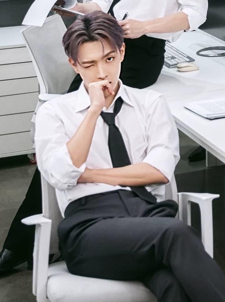 Kim Hongjoong thumbnail