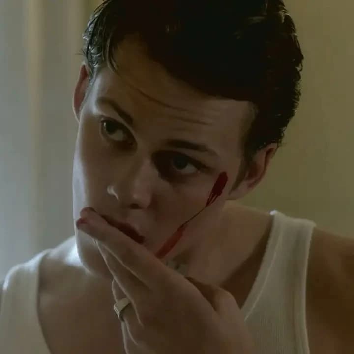 Bill Skarsgård thumbnail