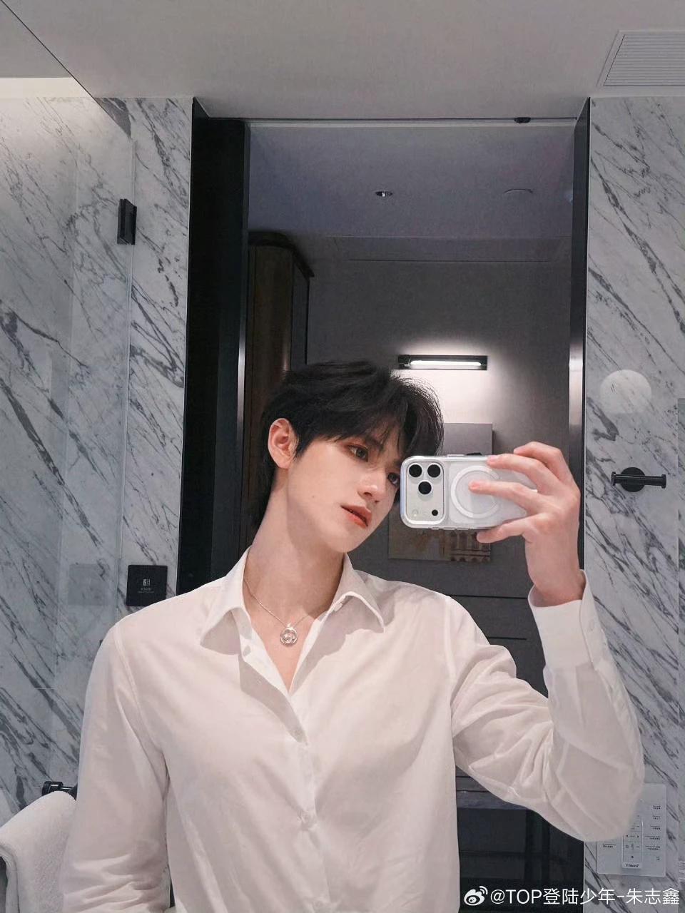 Cousin / Zhuzhixin/ thumbnail