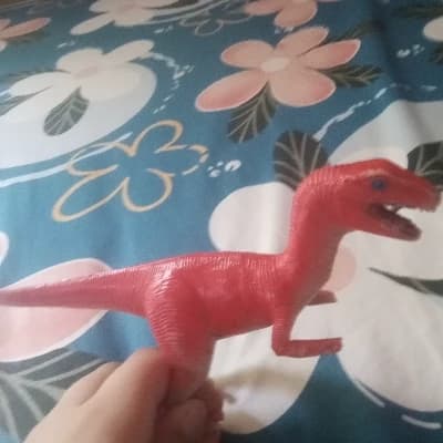 Hungry Velociraptor thumbnail