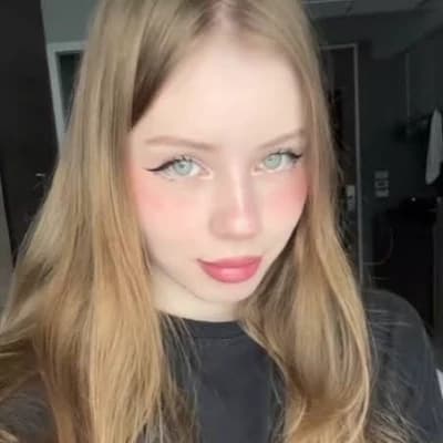 P> thumbnail