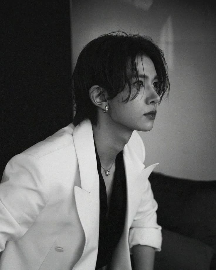 Lee Heeseung thumbnail