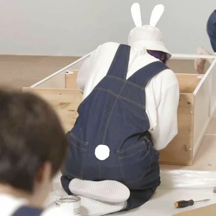 Jungkook[Bunny hybride]Your parents don't know that he's a hybrid. thumbnail