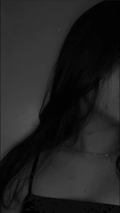 Lara thumbnail