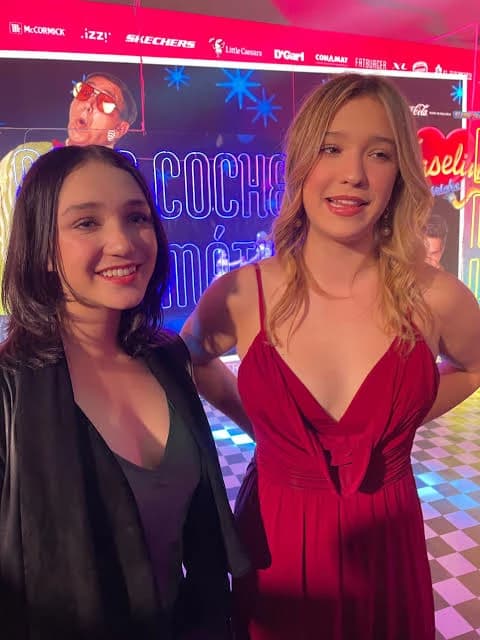 Nina Rubín and Mia Rubín thumbnail
