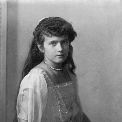 Anastasia Nikolaevna Romanv thumbnail