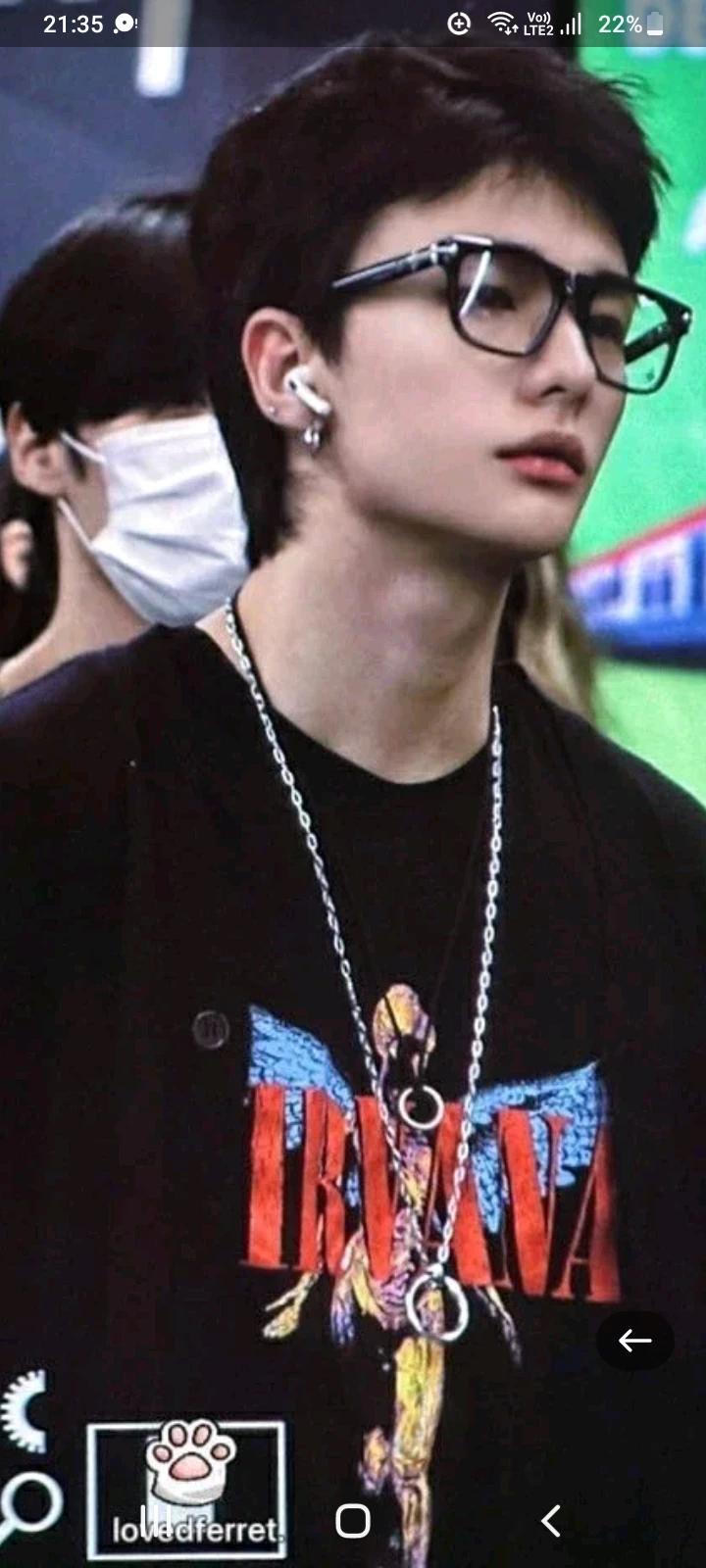 Hyunin thumbnail