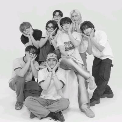 Stray kids thumbnail