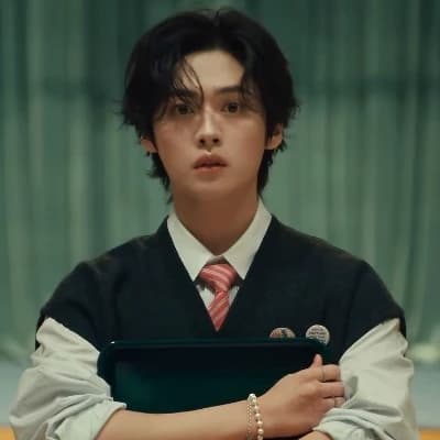 Lee Know thumbnail
