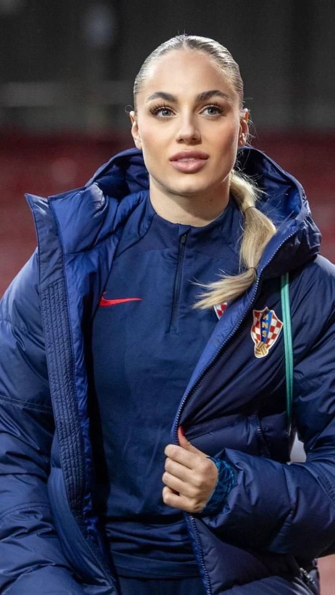 Ana maria markovic  thumbnail