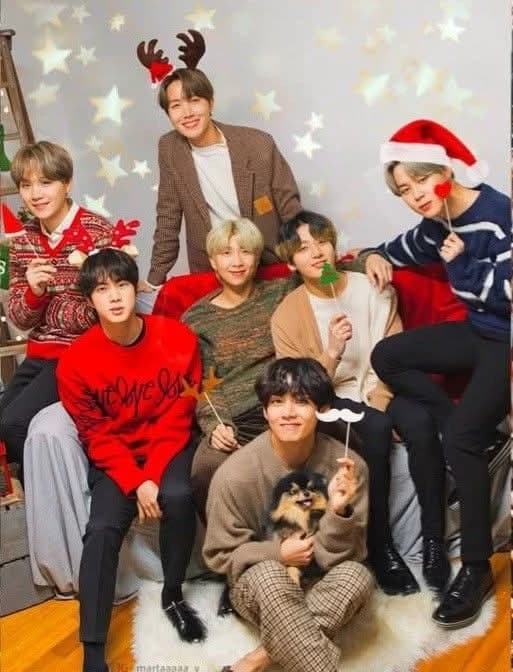 BTS 💜🌲 thumbnail