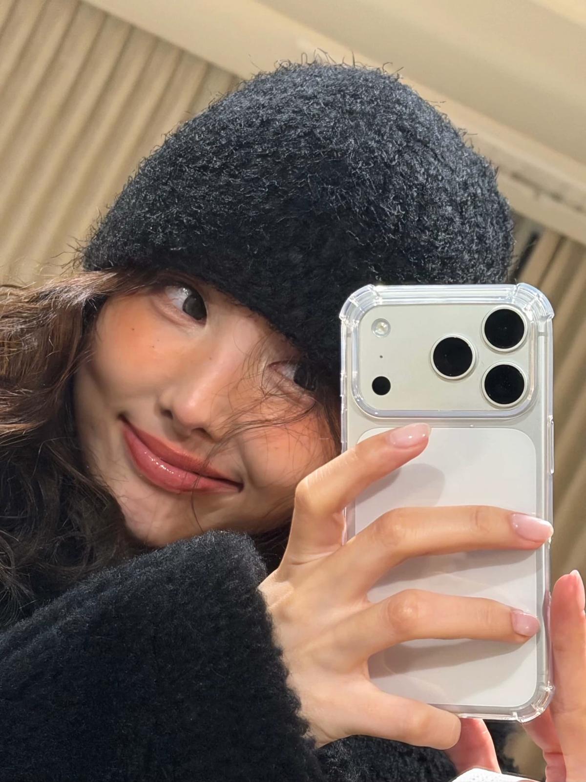 ★ | In the Nayeon thumbnail
