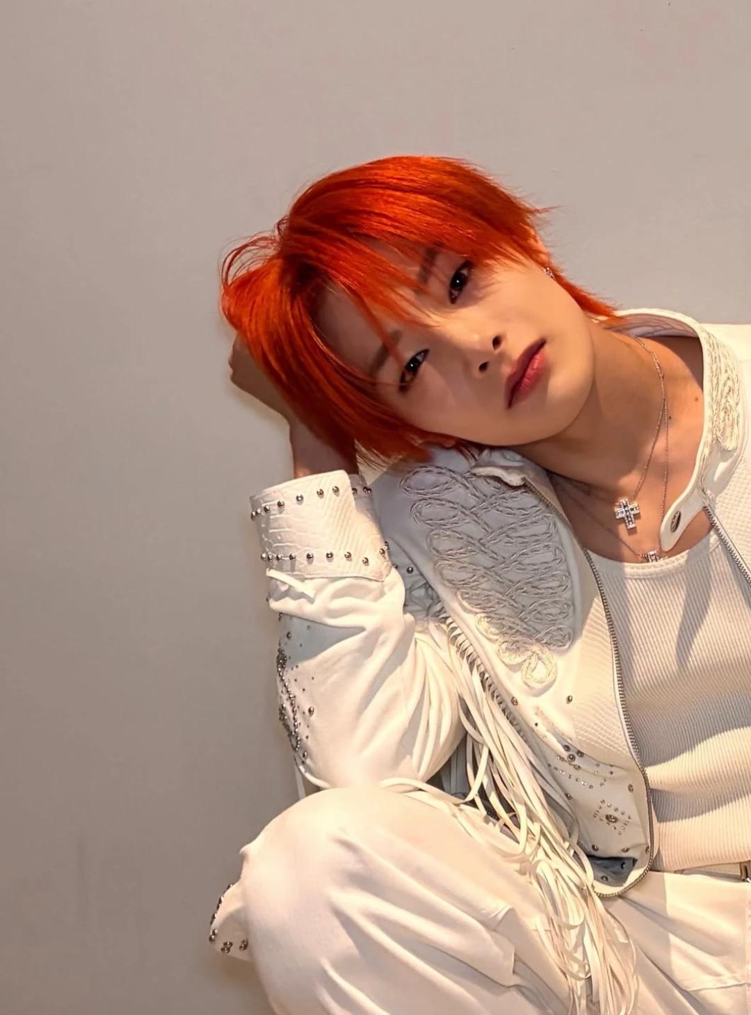 Jeongin thumbnail