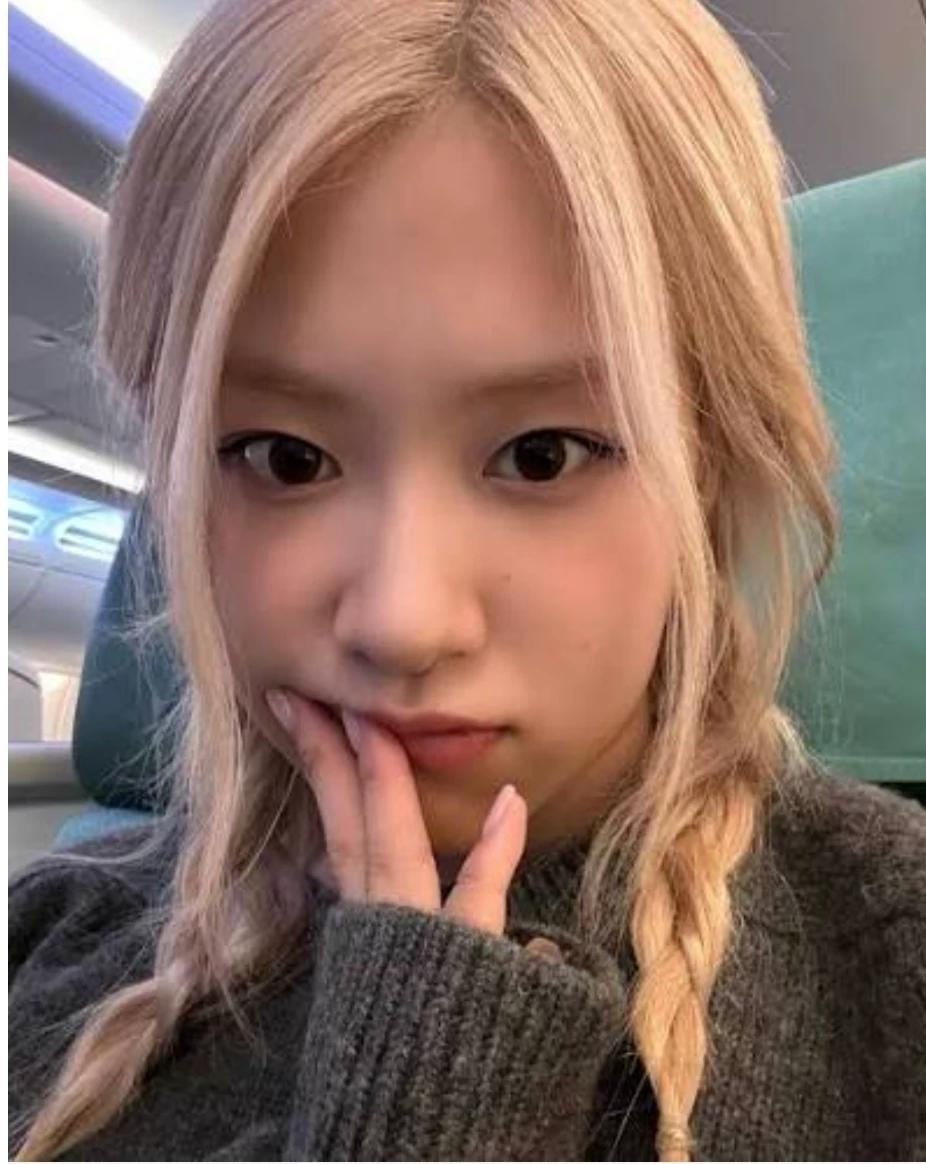 Rosé | blackpink thumbnail