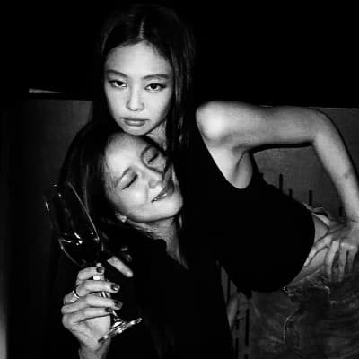 Jennie thumbnail