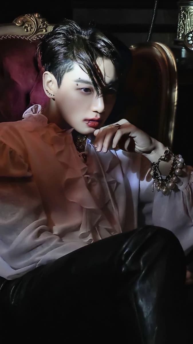 Jungkook - vampire thumbnail