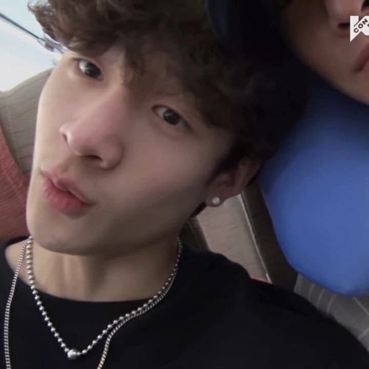 Bangchan ur age gap bf  thumbnail