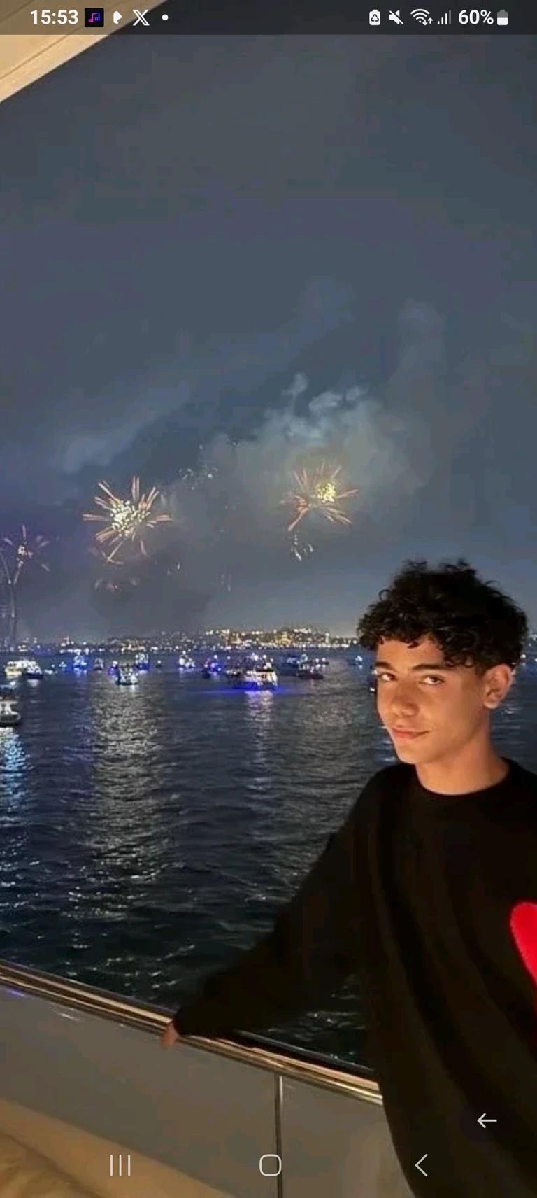 Cris. Jr thumbnail