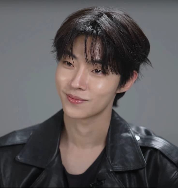 Hwang en Yeop thumbnail