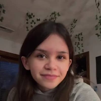 Jenn Liles thumbnail