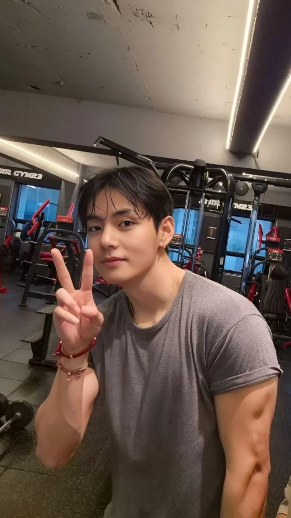 Taehyung thumbnail
