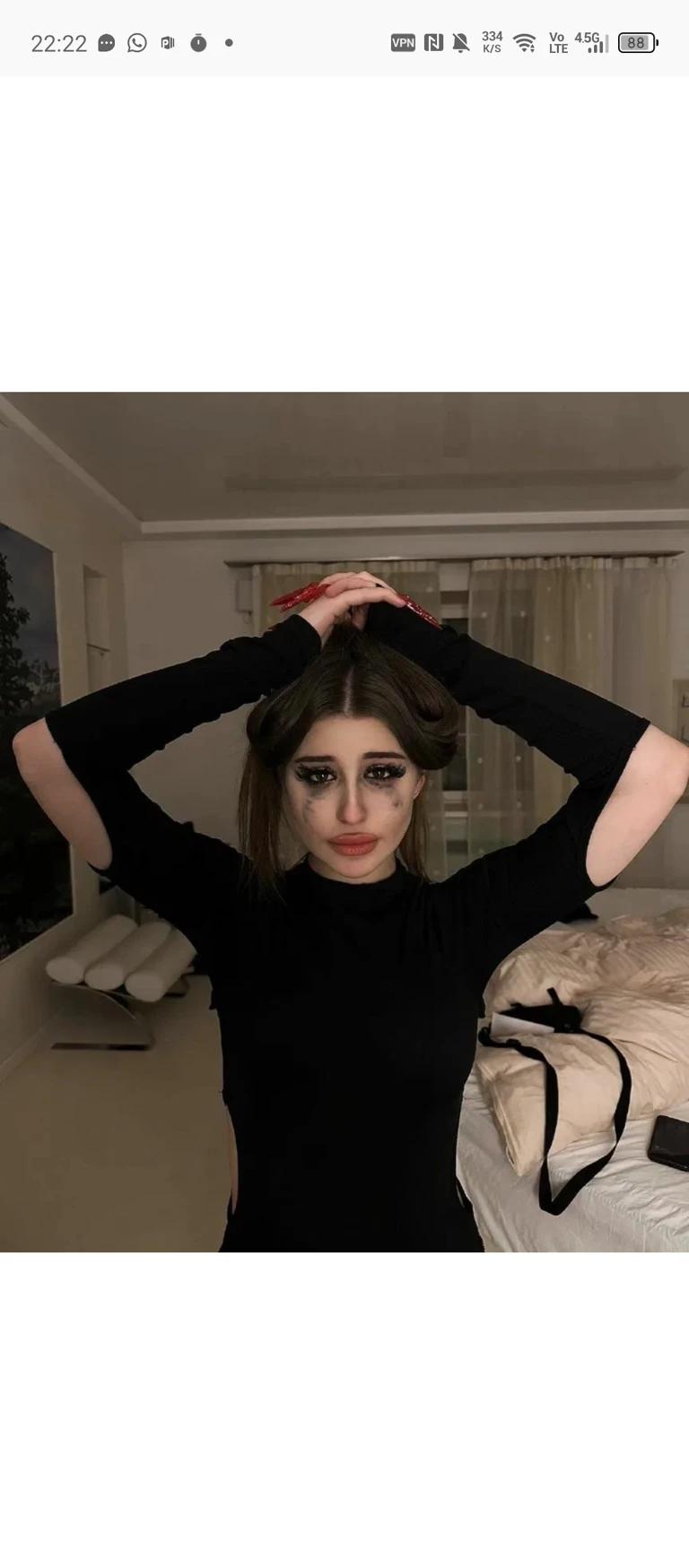 Mistress Evelyn thumbnail