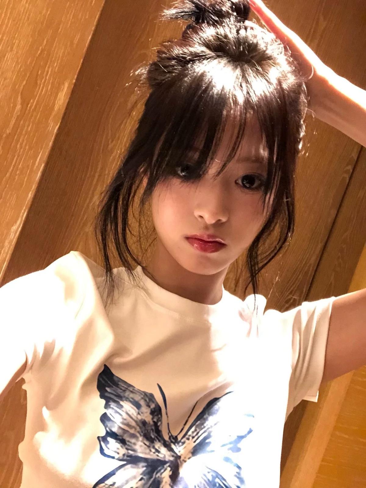 Ahyeon thumbnail