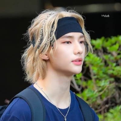 Hwang hyunjin thumbnail