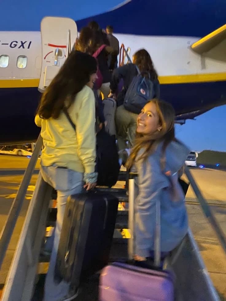 °| Exchange trip with friends |° thumbnail