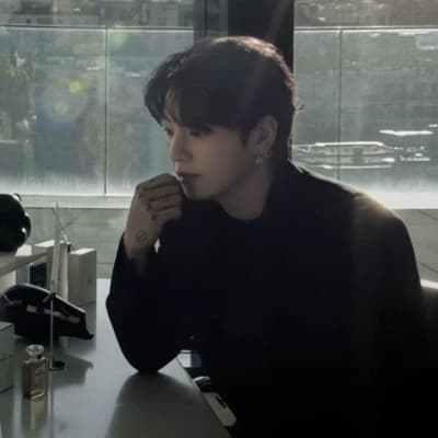 Jeon Jungkook thumbnail
