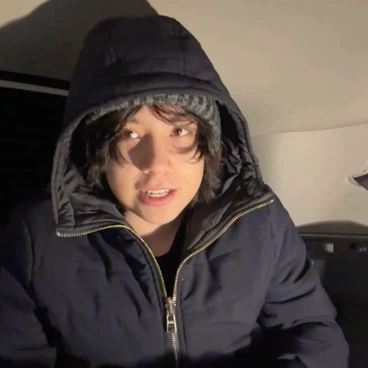 Alex Quackity thumbnail